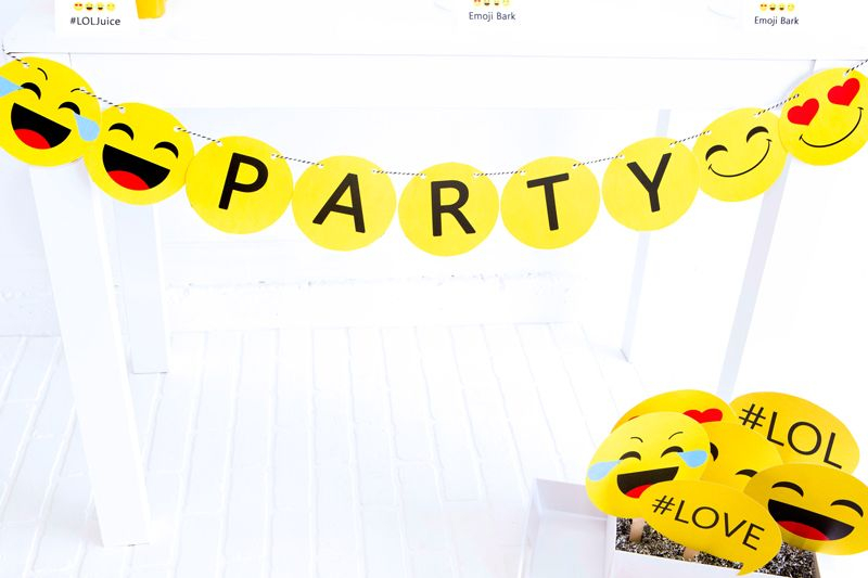 Pin On Emoji Printables
